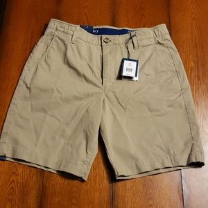 Crown & Ivy Mens shorts